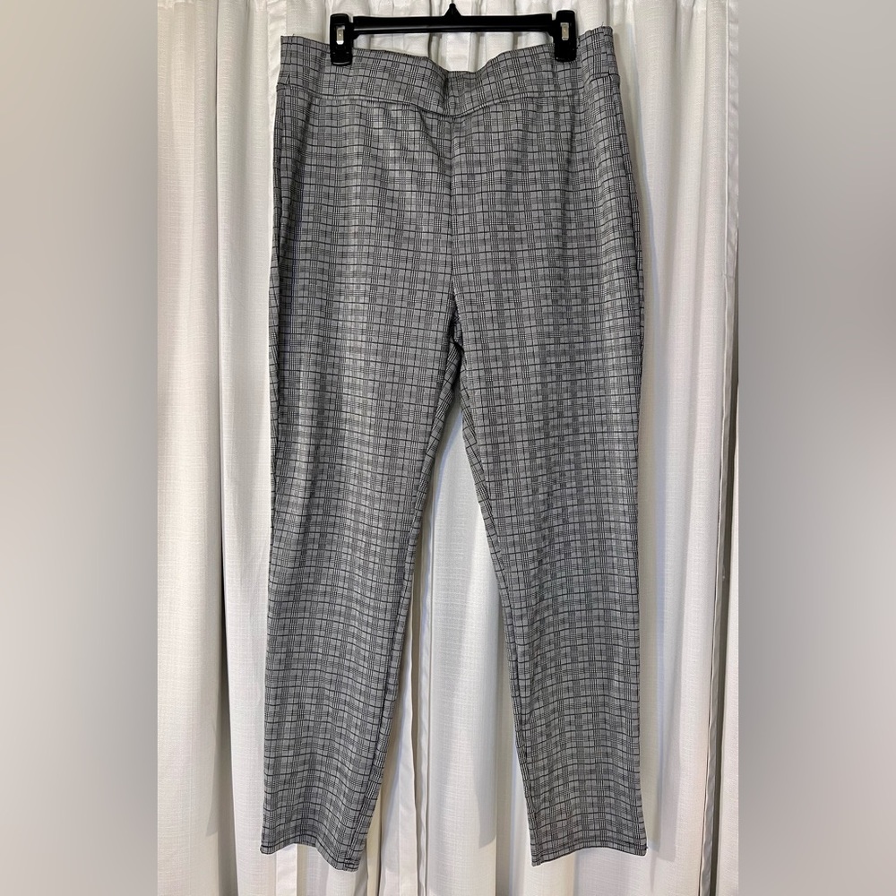 XL Plaid Stretch Pants NWT